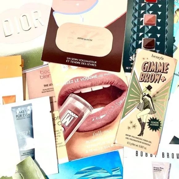 Mystery Beauty Bundle - Picture 2 of 3